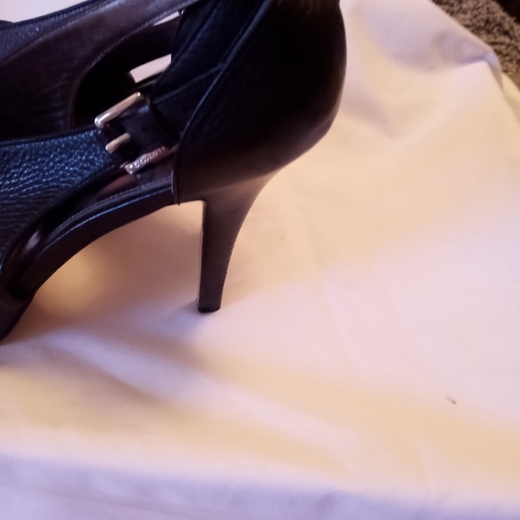 Coach spike heels open toe sz 9.5 Black leather - Picture 7 of 8